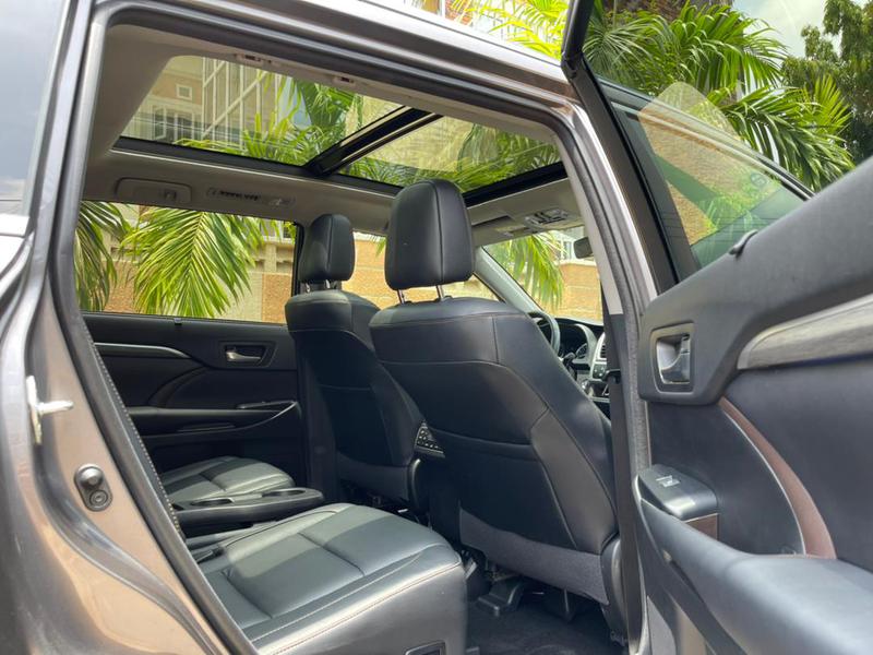 Toyota Highlander • 2019 • 80,985 km 7