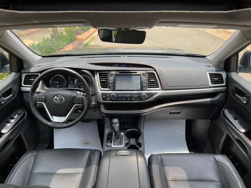 Toyota Highlander • 2019 • 80,985 km 5