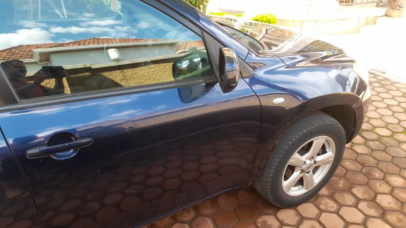 Toyota RAV4 • 2007 • 114,000 km 3