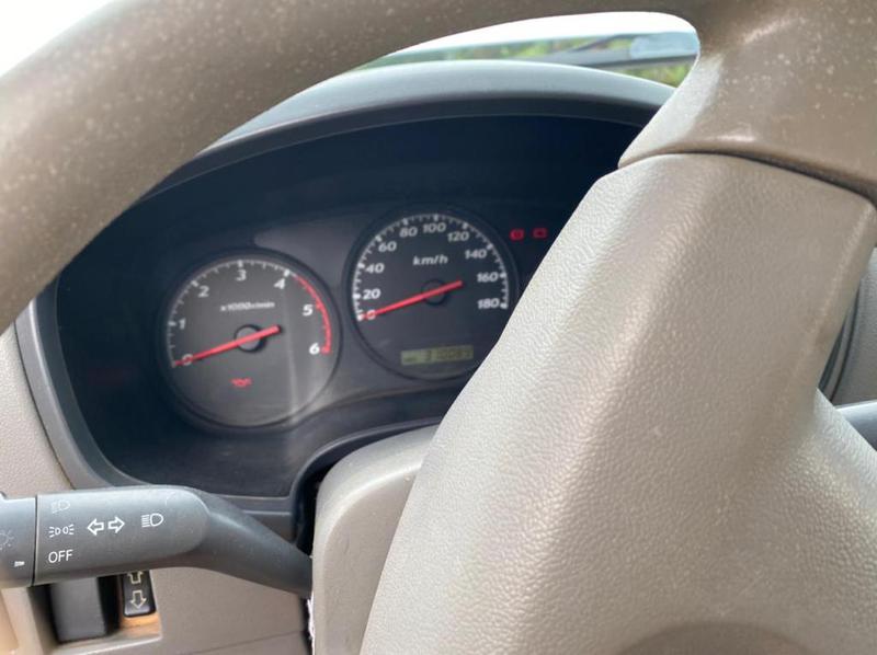 Chevrolet Luv • 2005 • 313,000 km 12