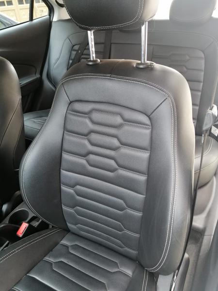 Chevrolet Onix • 2019 • 16,400 km 13