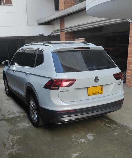 Volkswagen Tiguan • 2018 • 30,000 km 4