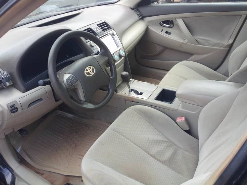 Toyota  • 2008 • 16,205 km 3