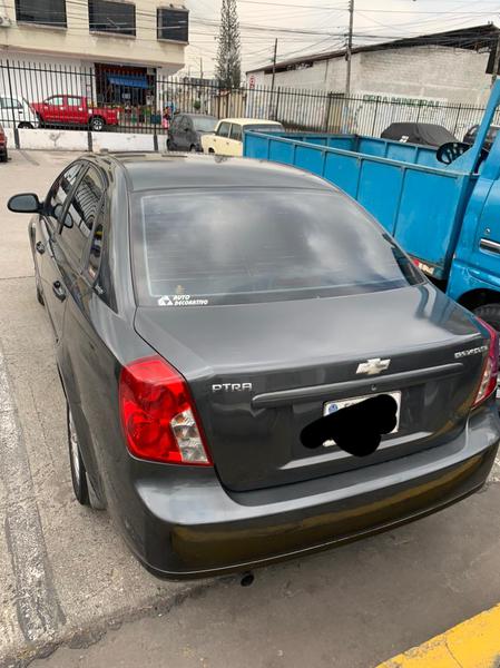 Chevrolet Optra • 2007 • 240,000 km 3