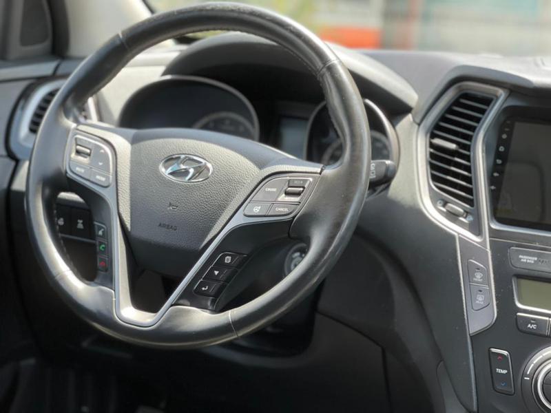 Hyundai Santa Fe • 2017 • 0 km 7