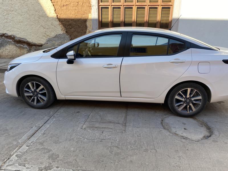 Nissan Versa • 2020 • 13,500 km 2
