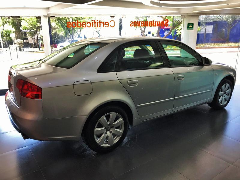Audi A4 • 2007 • 100,000 km 7