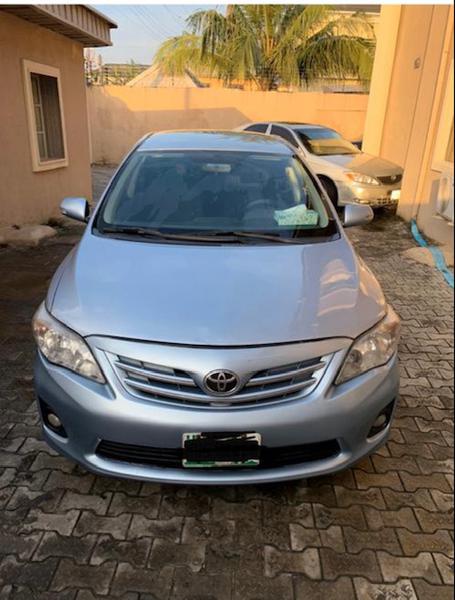 Toyota Corolla • 2011 • 120,000 km 3