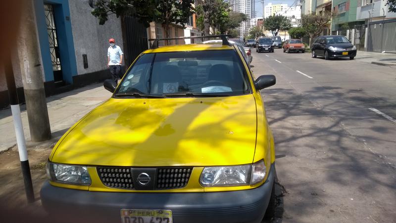 Nissan Sentra v16 • 2011 • 170,000 km 5