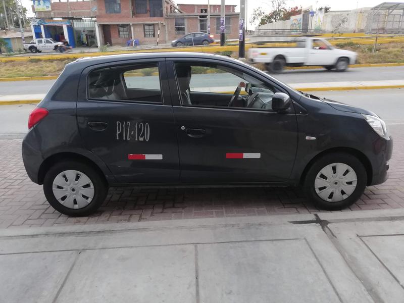 Mitsubishi Mirage • 2014 • 160,000 km 3