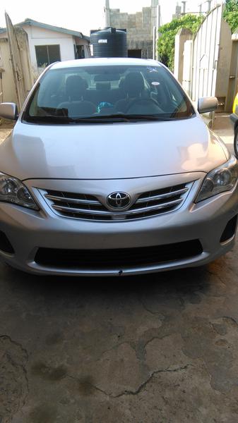 Toyota Corolla sedan • 2013 • 126,000 km 1