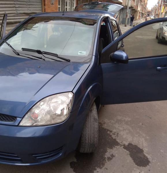 Ford Fiesta • 2005 • 115,000 km 2