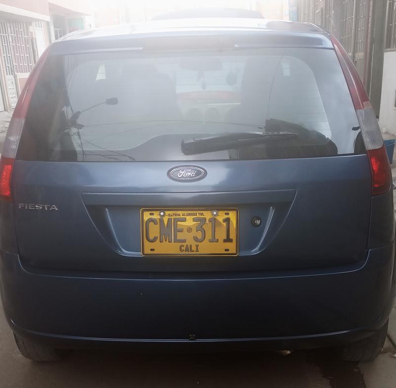 Ford Fiesta • 2005 • 115,000 km 6