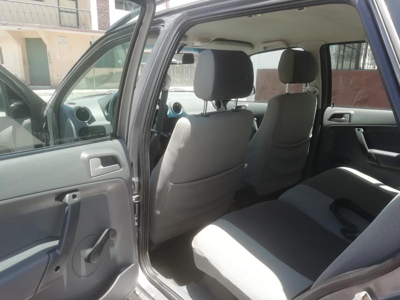 Volkswagen Gol • 2008 • 102,500 km 4