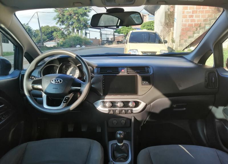 Kia Rio sedan • 2015 • 63,500 km 4