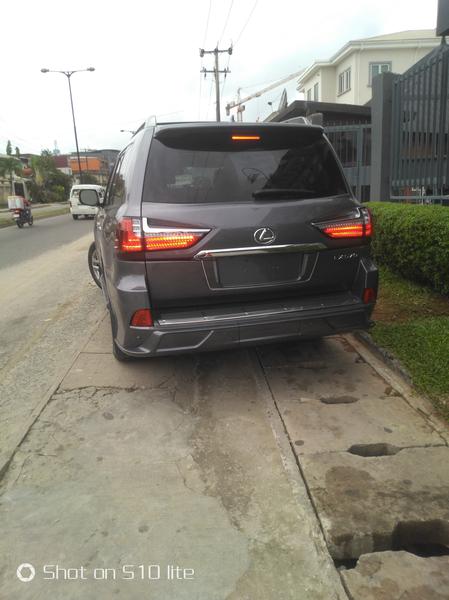 Lexus LX • 2020 • 30,000 km 4