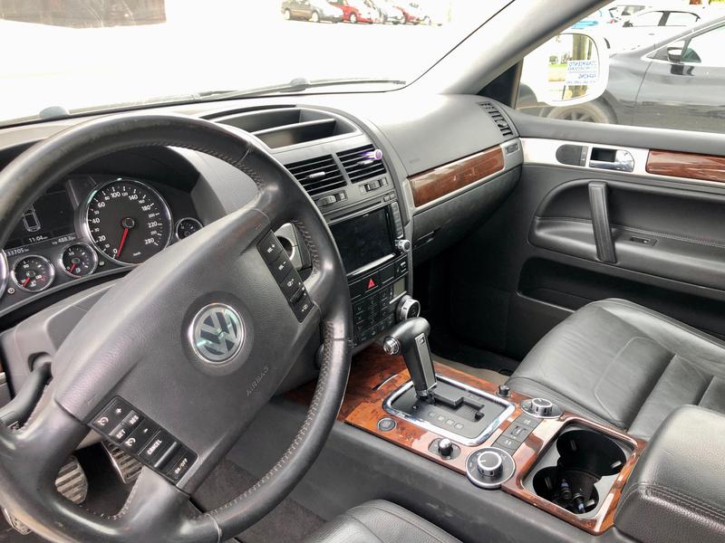 Volkswagen Touareg • 2009 • 134,000 km 5