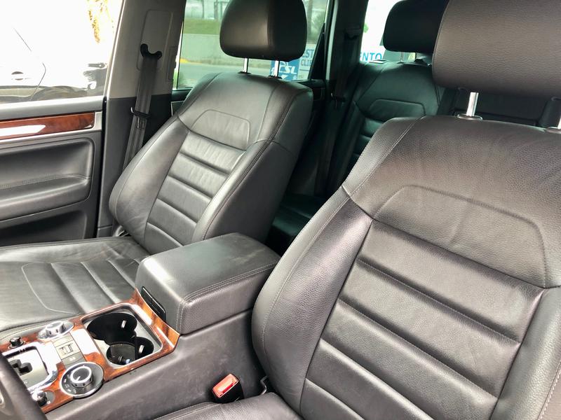 Volkswagen Touareg • 2009 • 134,000 km 3