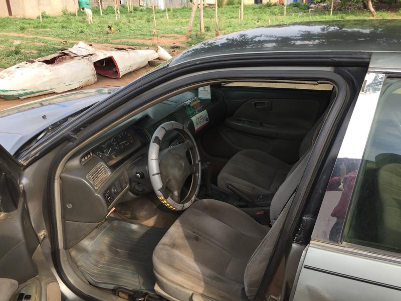 Toyota Camry • 2001 • 216,000 km 10