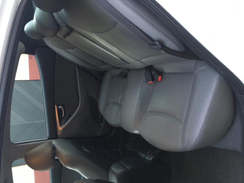 Hyundai Elantra • 2015 • 75,383 km 4