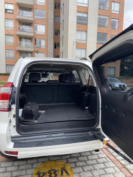 Toyota Land Cruiser • 2016 • 56,911 km 5