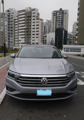 Volkswagen Jetta • 2019 • 6,000 km 4
