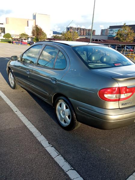 Renault Mégane • 2008 • 186,000 km 1