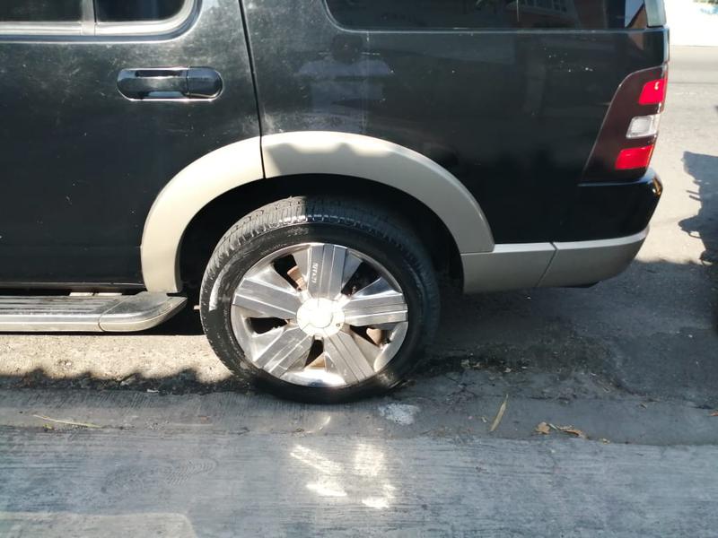 Ford Explorer • 2008 • 119,000 km 11