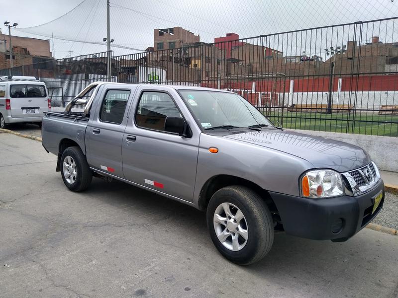 Nissan Frontier • 2011 • 200,000 km 5