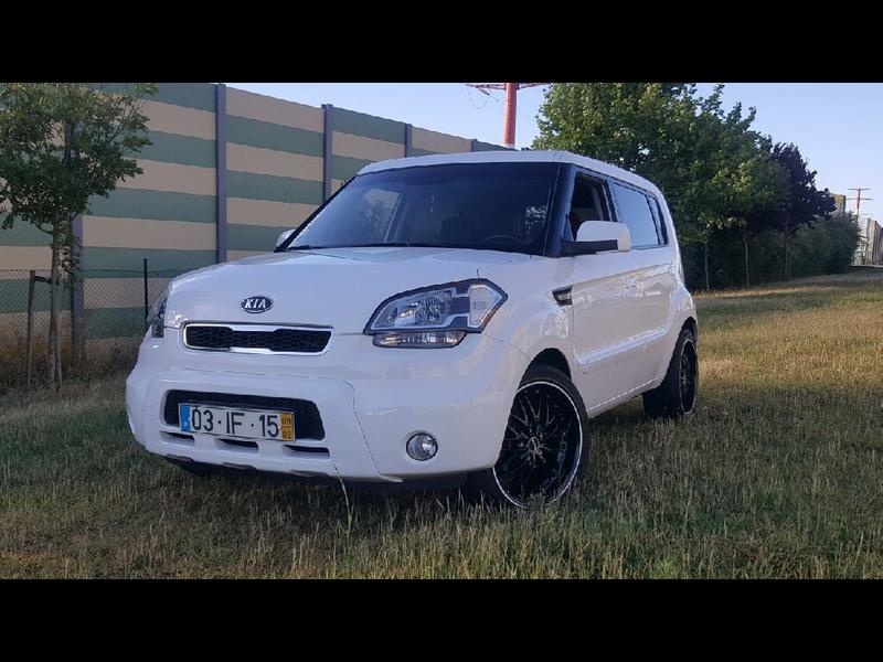 Kia Soul • 2009 • 90,000 km 1