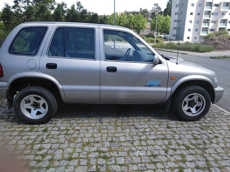 Kia  • 2000 • 130,000 km 10