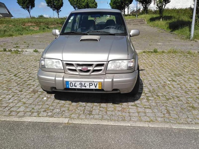Kia  • 2000 • 130,000 km 6