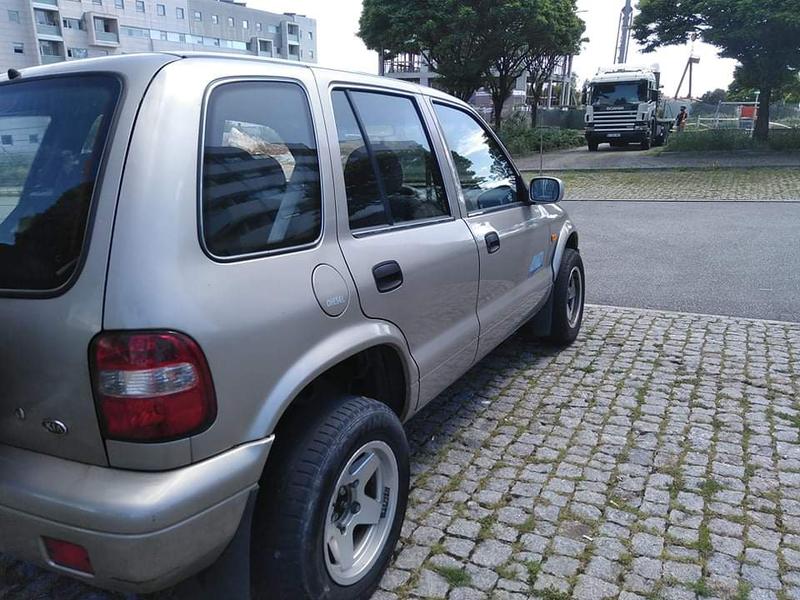 Kia  • 2000 • 130,000 km 8