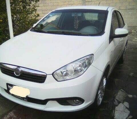 Dodge Attitude • 2015 • 86,000 km 4