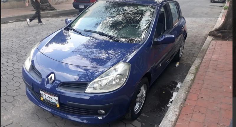 Renault Clio • 2008 • 88,600 km 5