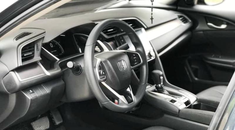 Honda Civic • 2018 • 20,000 km 7