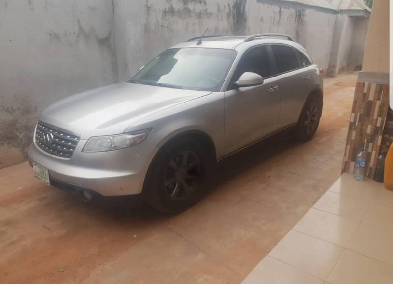 Infiniti FX • 2004 • 40,000 km 2