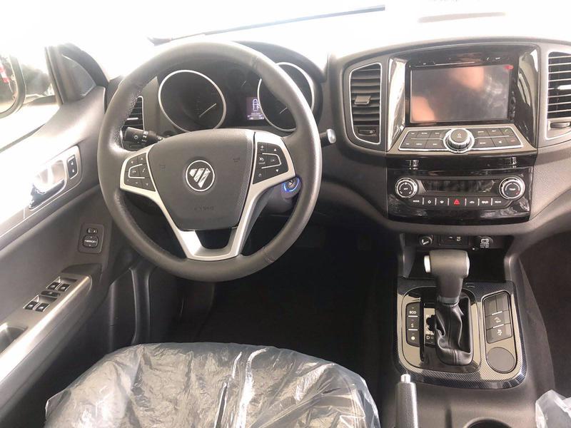 Foton Tunland • 2018 • 1 km 10