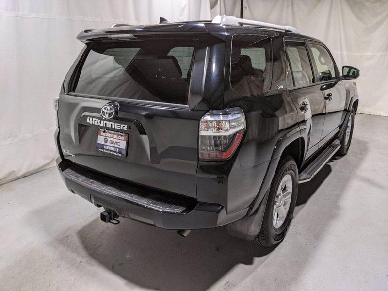 Toyota 4-Runner • 2016 • 48,500 km 3