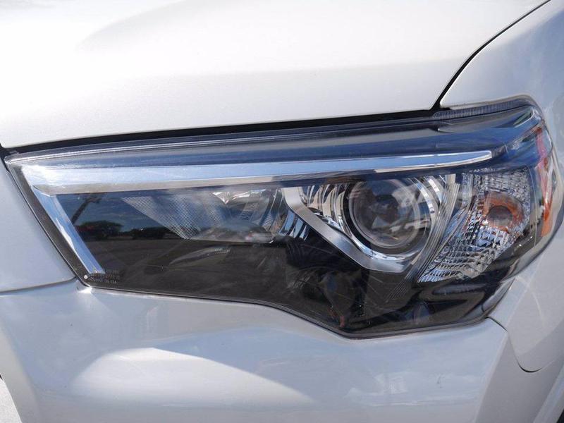 Toyota 4 Runner Limited • 2019 • 30,888 km 2