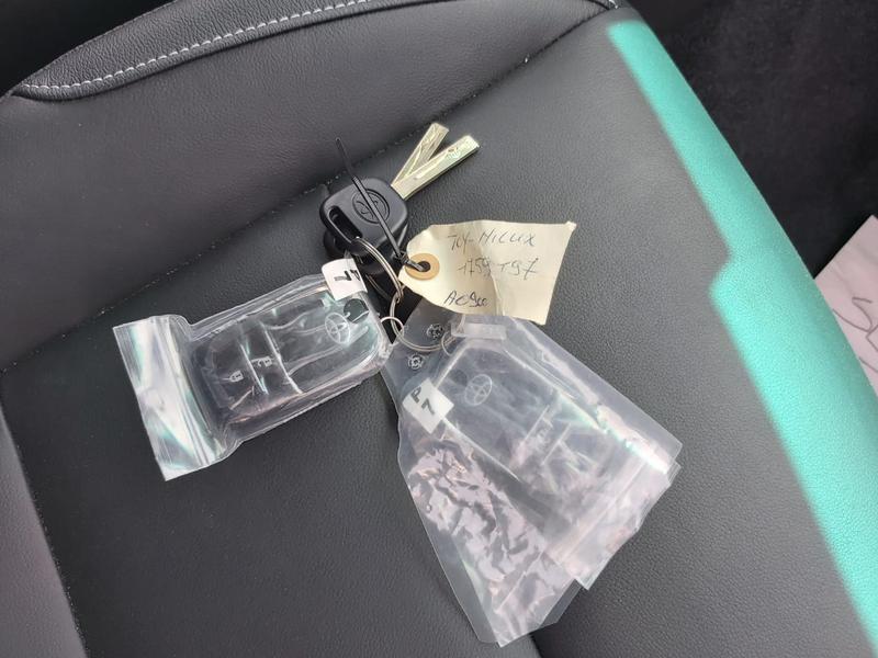 Toyota Hilux • 2020 • 1 km 3