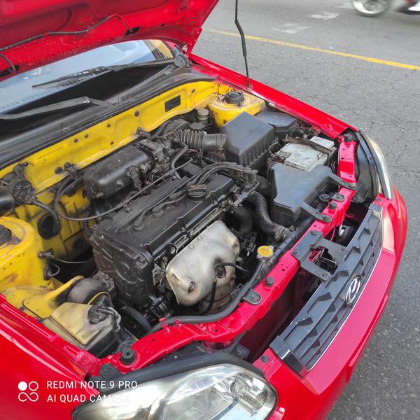 Hyundai Accent • 2004 • 11 km 2