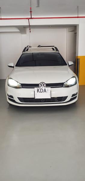 Volkswagen Golf • 2014 • 300 km 2