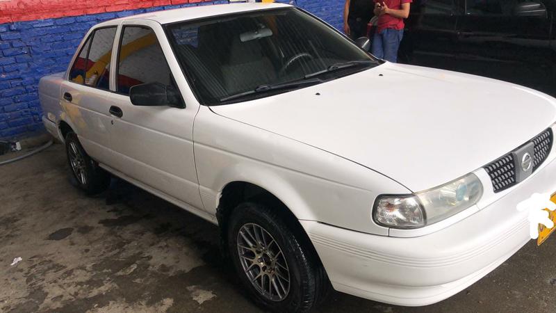 Nissan Sentra • 2005 • 147,387 km 11