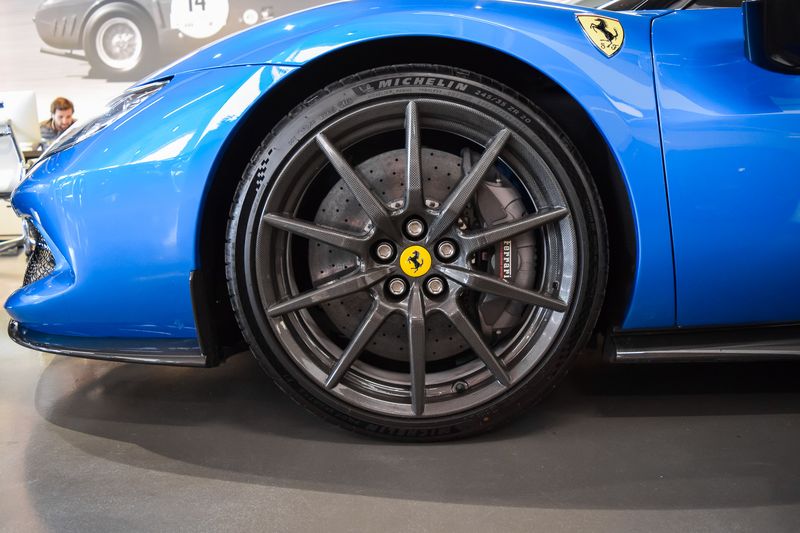 Ferrari 812 GTS • 2024 • 3,500 km 15