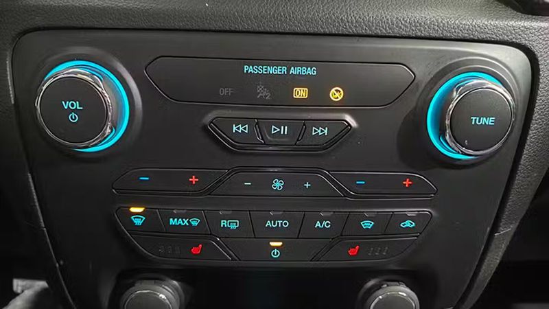 Ford Ranger • 2022 • 24,676 km 25