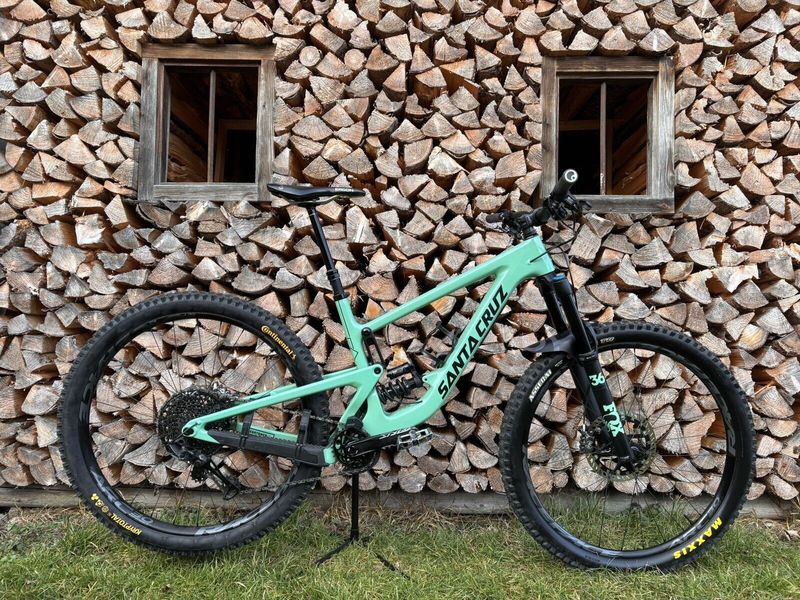 Trek • 2023 1