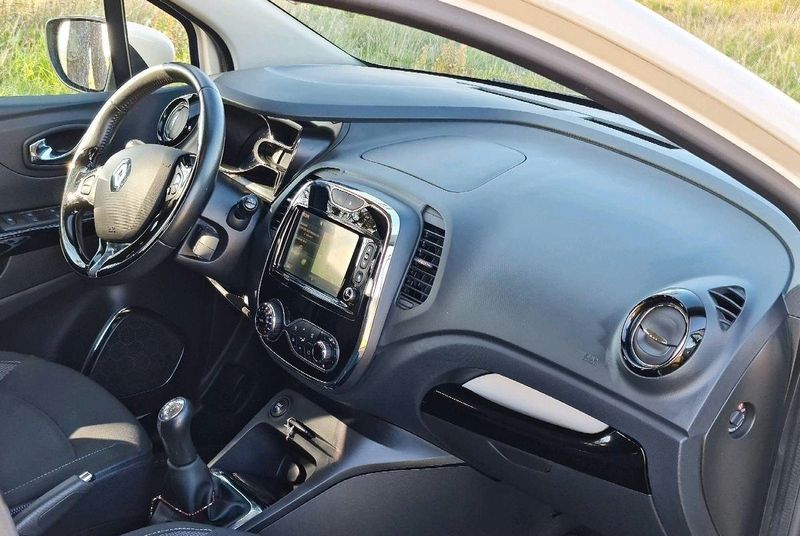 Renault Captur • 2014 • 160,000 km 2