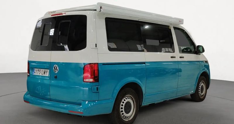 Volkswagen T5 Transporter Shuttle • 2021 • 82,299 km 4