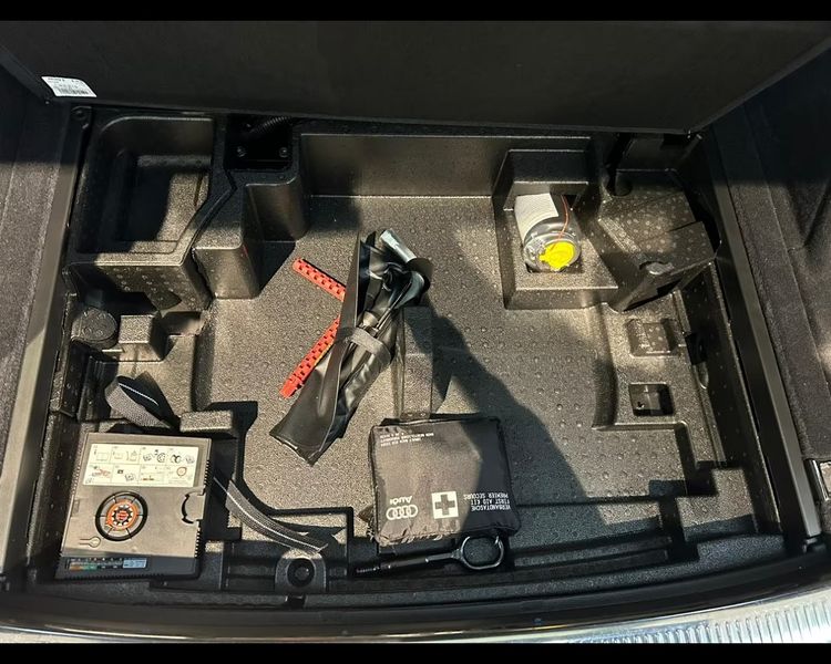 Audi Q5 • 2022 • 32,713 km 8